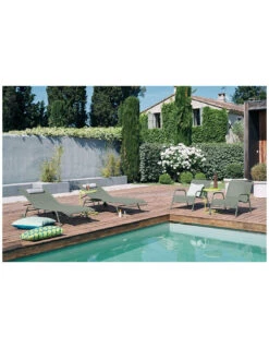 Fauteuil Bas De Jardin Coolside Empilable - Acier Et Batyline - Romarin 4 Fauteuil Bas De Jardin Coolside Empilable - Acier Et Batyline - Romarin -Magasin De Jardin Et D'extérieur fauteuil bas de jardin coolside empilable acier et batyline 3