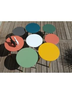 Table D'appoint MASSAI Ø50 Cm - Acier époxy - Vert Light 5 Table D'appoint MASSAI Ø50 Cm - Acier époxy - Vert Light -Magasin De Jardin Et D'extérieur table d appoint massai o50 cm acier epoxy 7