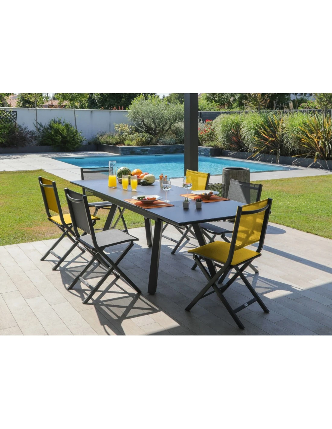 Table de jardin AGRA extensible 150/200/250 cm - Aluminium et verre - Graphite / Gris Table De Jardin AGRA Extensible 150/200/250 Cm - Aluminium Et Verre - Graphite / Gris -Magasin De Jardin Et D'extérieur table de jardin agra extensible 150200250 cm aluminium et verre graphite gris 1